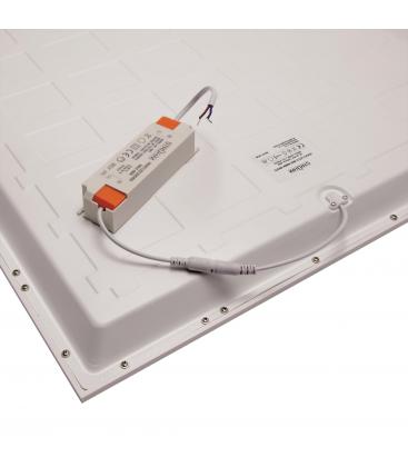 Illuminez votre espace avec le puissant panneau LED HUGO D 48W NW Whi 12640-37034